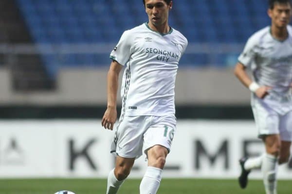 К Лига. Ашурматовнинг жамоаси мағлуб бўлди, Искандеровникида эса дуранг