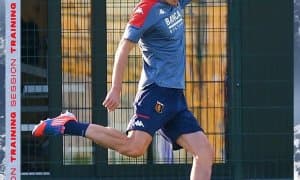 Навбатдаги ўйин олдидан "Женоа" футболчилари спорт залида шуғулланди (фото)