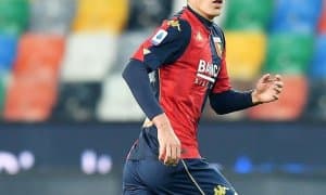 Шомуродов захирадан майдонга тушган ўйинда "Женоа" имкониятни бой берди