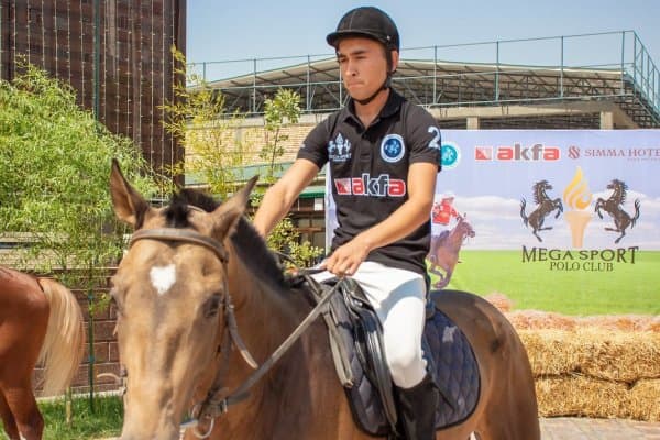 Юртимизда поло спорт тури оммалашмоқда