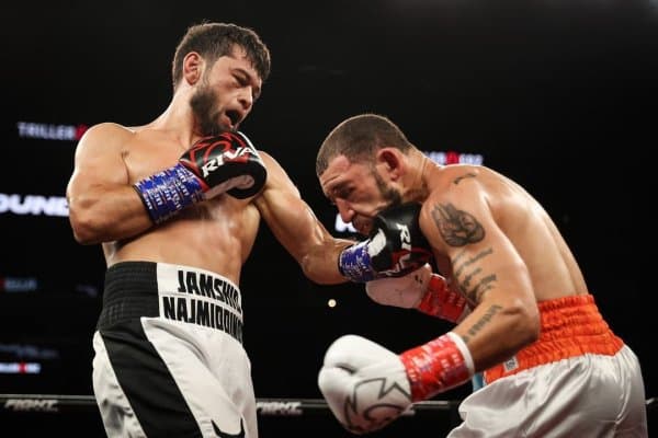 Жамшидбек Нажмиддинов жанги муддатидан олдин якунига етди (фото) 