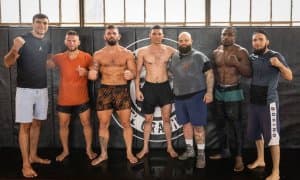 Яна бир ўзбекистонлик муайтайчи ММАда дебют қилади