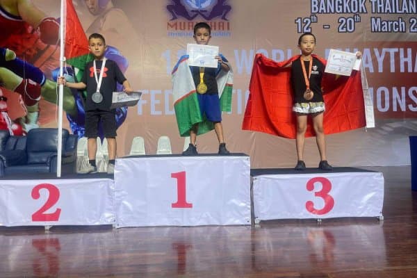 Муайтай: Муҳаммадаюб Рўзимуҳаммедов жаҳон чемпиони!