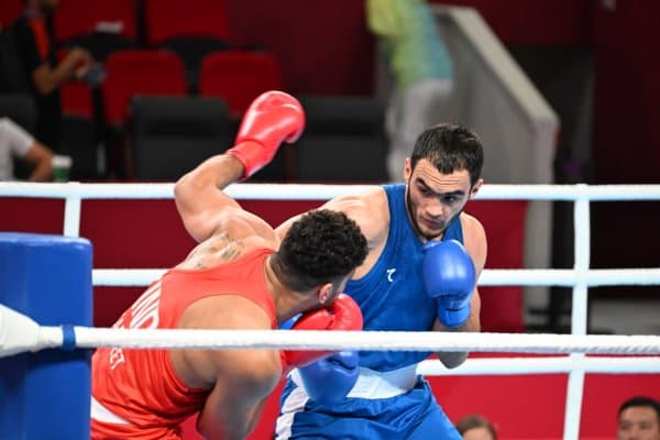 Осиё ўйинлари: Лазизбек Муллажонов иштирокидаги жанг якунланди