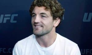 Аскрен UFC нинг энг яхши ярим ўрта вазн тоифасидаги жангчисини айтди