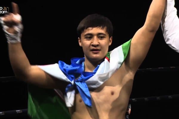 Ўзбек боксчиси Дубайда ажойиб ғалабага эришди(Видео)