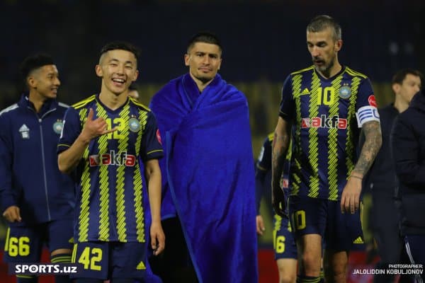 "Шерлар"ни яна пешқадамга айлантирган ўйиндан фотогалерея