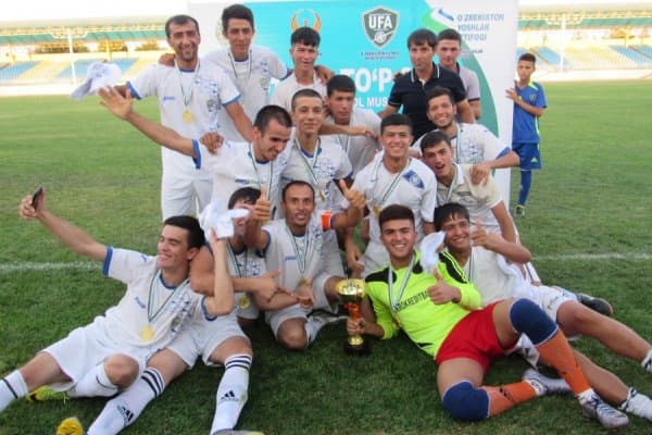 “Чарм тўп-2019”. Косоннинг “Навбаҳор” жамоаси республика босқичига йўлланмани қўлга киритди