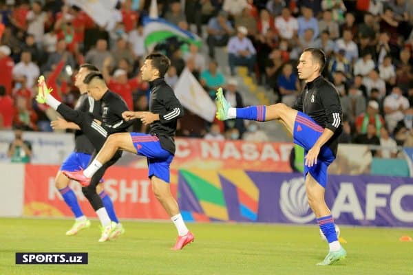 “Насаф” ва “Мохун Баган” жамоаларининг ўйинолди машғулотидан фотолавҳалар 