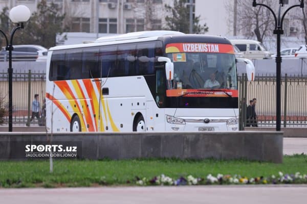 Осиё кубоги U-20. Ўзбекистон - Австралия: Футболчилар стадионга етиб келди (фотогалерея)