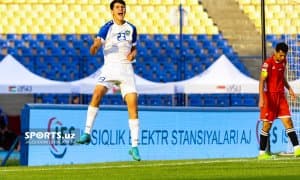 Бош ҳакам Рисқуллаев, меҳрибон она, ҳавода учаётган футболчилар ёхуд Ўзбекистон U17 терма жамоаси Яманни мағлуб этган ўйиндан ФОТОГАЛЕРЕЯ