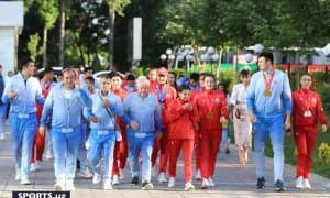 Чемпион боксчиларимиз Тошкентда қандай кутиб олинди (фотогалерея)