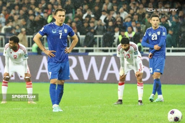 КХДРга қарши ўйин олдидан иккита катта йўқотиш