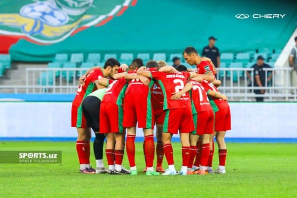 "Локомотив" 4 та клубдан компенсация талаб қилмоқда