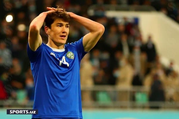 Мураббий яхши кўрган шогирди Шомуродовни Англияга чақирадими?