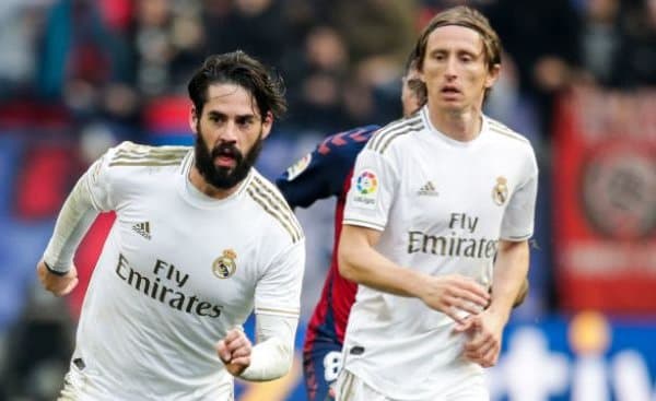 "Реал" хавбекини Лондонда кутишмоқда