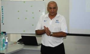 Ислом Аҳмедов: Бизнинг раҳбарларга индамасдан, хўп дейдиган мураббийлар керак