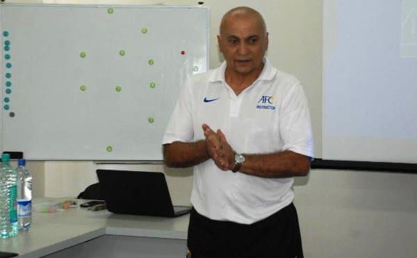 Ислом Аҳмедов: Бизнинг раҳбарларга индамасдан, хўп деб ишлайдиган мураббийлар керак