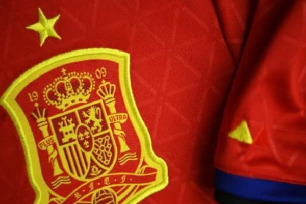 Турнирни нимчорак финалдаёқ тарк этган Испания қандай соврин билан тақдирланди?