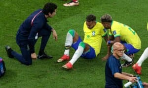 Жароҳат олган Неймарга хунук хабар