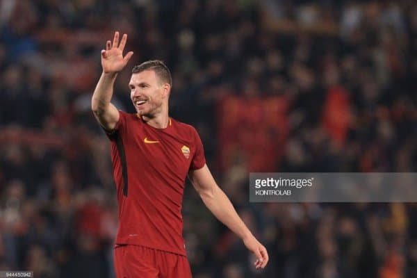 Эдин Жеко университетни тамомлади