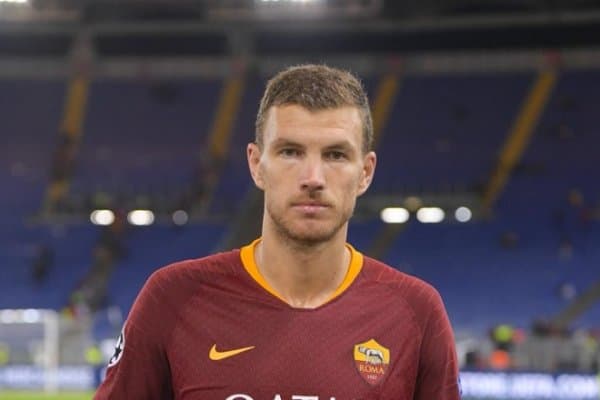 Жеко кечаги голларини кимга бағишлади?