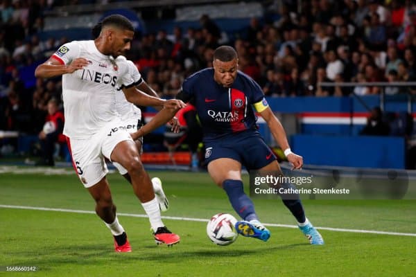 "Ницца" ҳимоячиси МЮнинг трансферлар рўйхати бошида