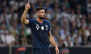 Жиру Зиданни ортда қолдирди