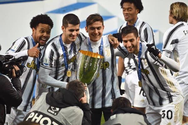 "Ювентус" қоидабузар юлдузларини жазолайди