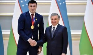 Боксчи ва бир қатор спортчиларимиз пул мукофоти билан тақдирланишди