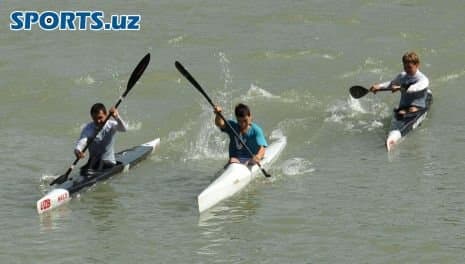 Тошкент денгизида байдарка ва каноэда эшкак эшиш бўйича мусобақа бошланди 
