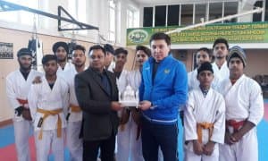 Каратэчиларимиз ҳиндистонлик спортчи ва мураббийларга мастер-класс кўрсатишди