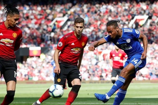 "Манчестер Юнайтед" - "Кардифф" 0:2 (видео)