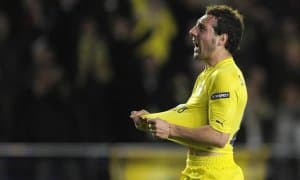 Санти Касорла деярли 2 йиллик танаффусдан сўнг илк бор майдонга тушди