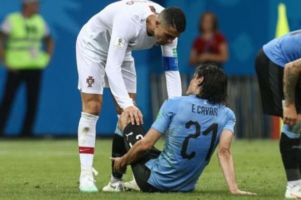 Ана холос! Кавани чорак финалда Францияга қарши баҳсни ўтказиб юбориши мумкин