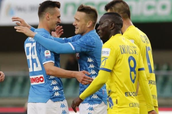 А Серия. "Наполи" сафарда "Кьево"ни ишончли ҳисобда енгди