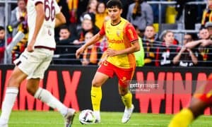 Ўртоқлик ўйини. Ҳусанов "Олд Траффорд"да майдонга тушган баҳсда "Ланс" МЮга енгилди