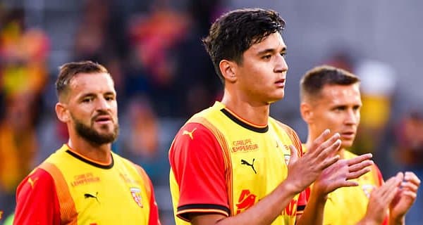 Ҳусановдан буни кутмаган эдим...