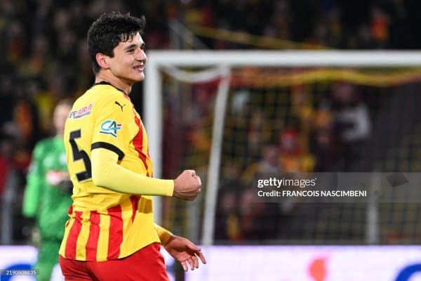 Ҳусанов трансфер тўловидан қанча олади?