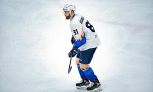 "Ҳумо" хоккейчиси Қозоғистон чемпионатида ойнинг энг яхши ҳимоячиси деб топилди