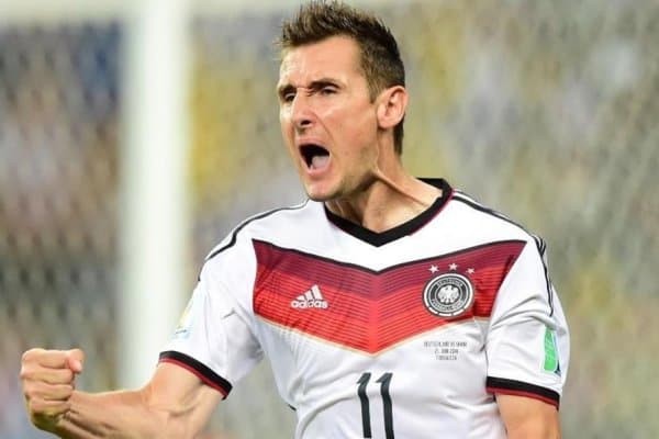 Клозе унинг ЖЧлардаги рекордини Мбаппе йўққа чиқаришига ишонмоқда