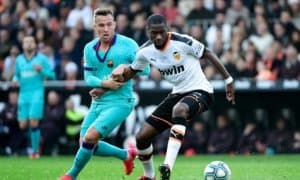 ПСЖ "Валенсия"нинг инқирозидан фойдаланиб қолмоқчи