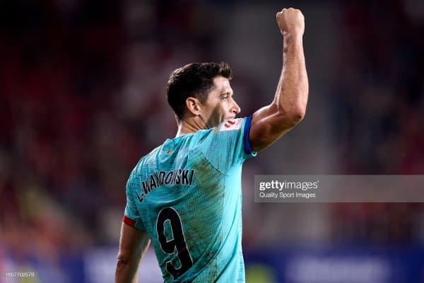 Левандовски "Барселона" сафида юбилей ўйинини ўтказди