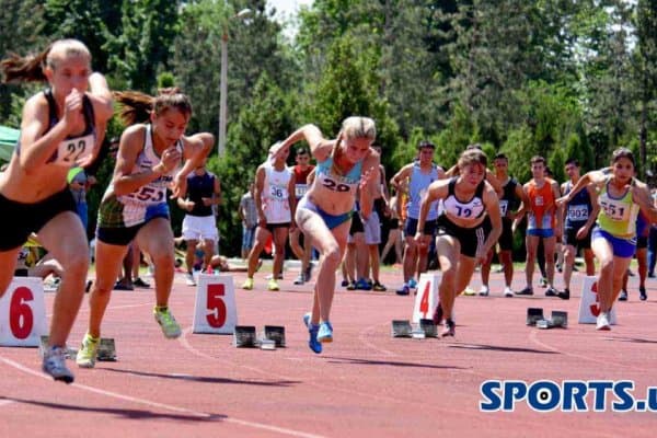 Ёш атлетларимиз ўзаро баҳслашади