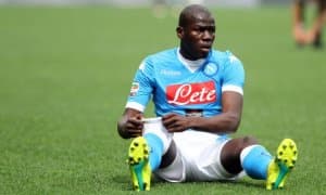 "Наполи" етакчи ҳимоячисидан айрилди