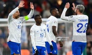 Ана холос! Франция терма жамоаси футболчилари Мбаппенинг сардорлигини қабул қилмади