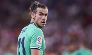 Бэйл муаммолар гирдобида