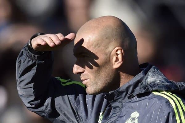 “Реал” кўпинча бош билан гол урадиган антиқа ҳужумчи оляпти