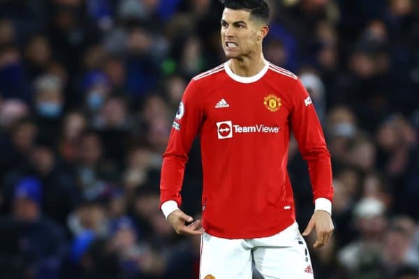 Тен Хаг “Манчестер Юнайтед” асосий фигураларини танлади