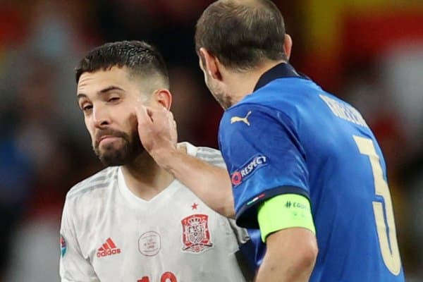 Аламли мағлубиятдан кейин “Ювентус” афсонаси кетадиган бўлди